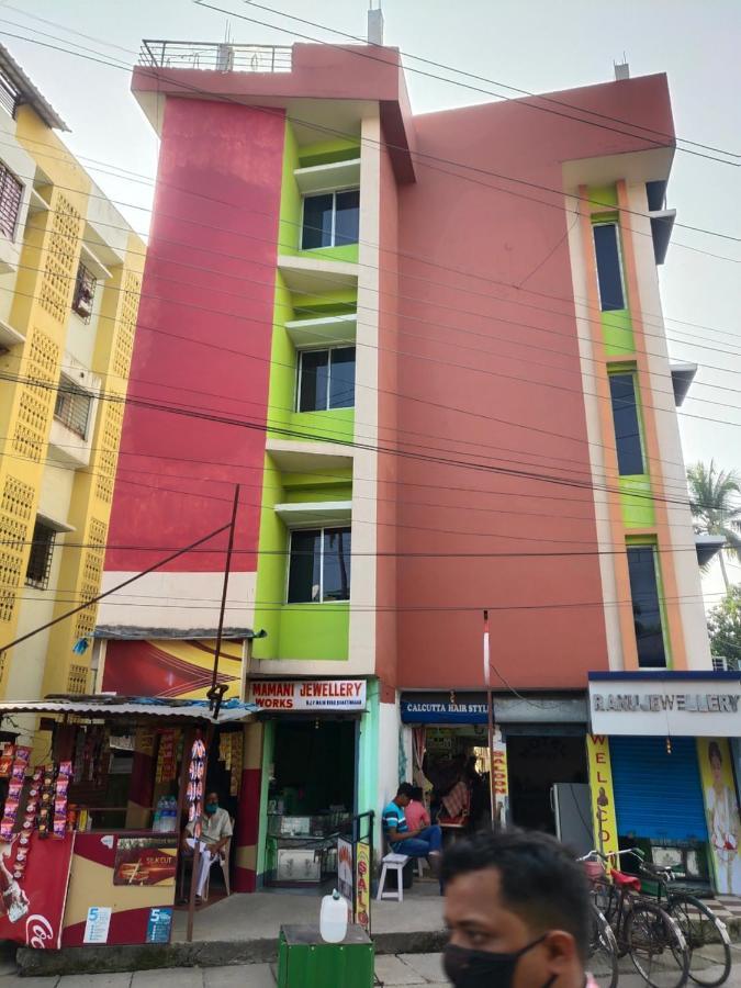 Radha Rani Lodge Siliguri Exterior foto